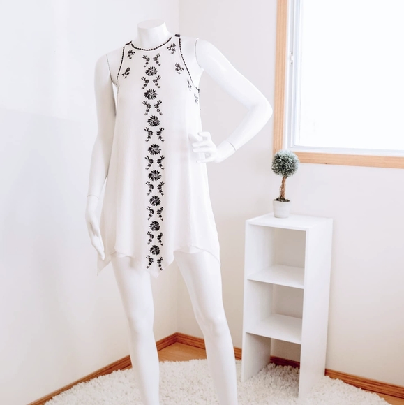 Taylor & Sage Dresses & Skirts - Taylor & Sage Dress